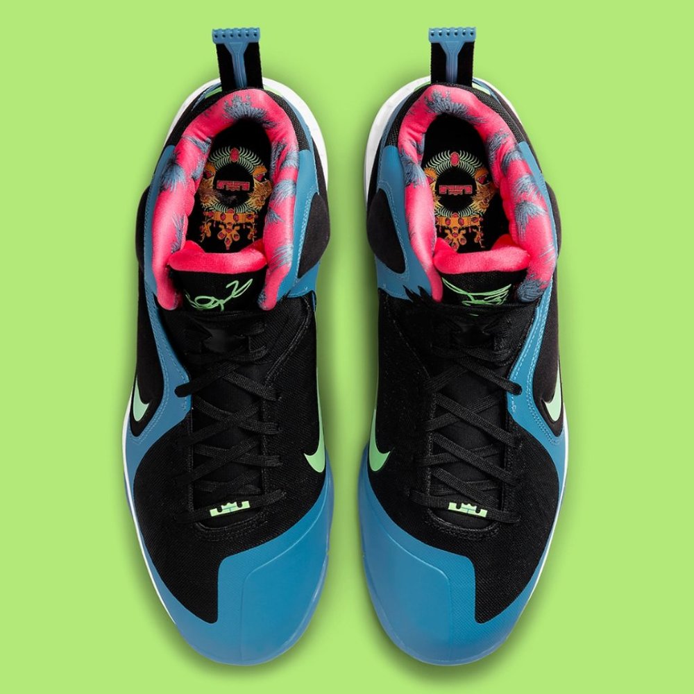 Nike Lebron IX 9 South Coast Basketball Shoe Sneaker - Picture 4 of 10